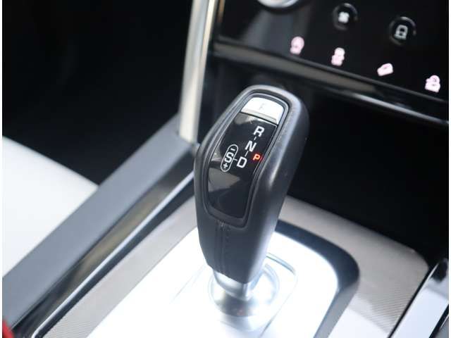 ROVER DISCOVERY SPOR 2020 Image 31