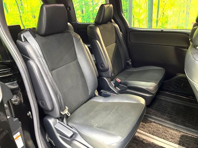 TOYOTA NOAH HYBRID 2018 Image 31