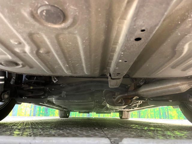 TOYOTA NOAH HYBRID 2018 Image 31