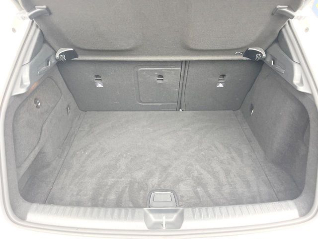 MERCEDES BENZ GLA CL 2017 Image 31