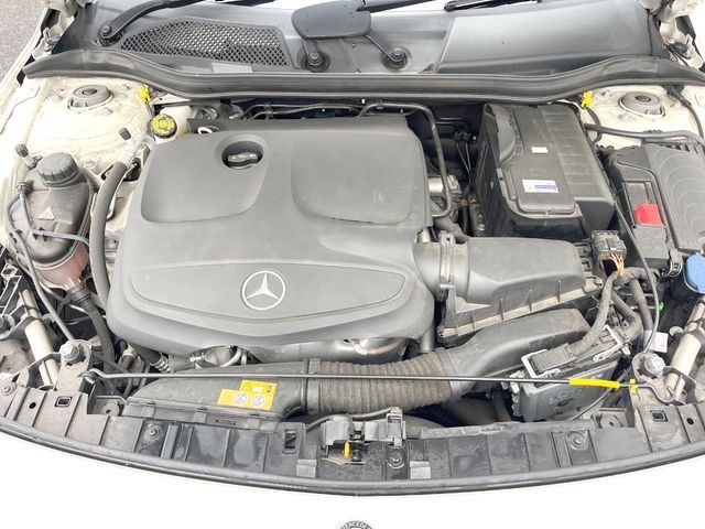 MERCEDES BENZ GLA CL 2017 Image 31