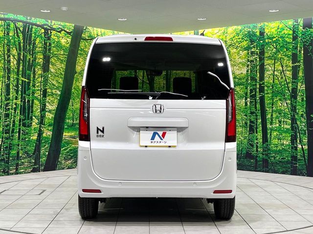 HONDA N BOX 2024 Image 31