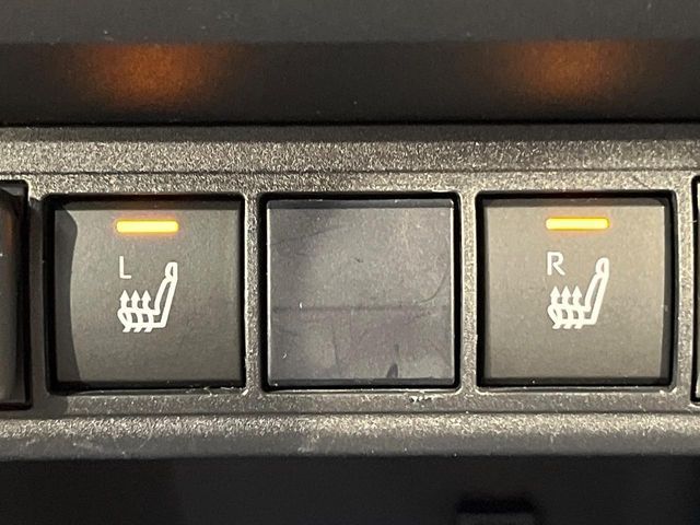 TOYOTA YARIS CROSS HYBRID 2021 Image 31