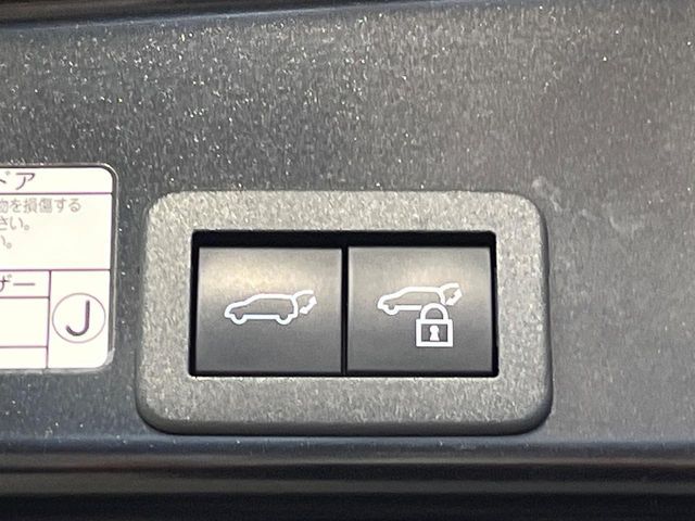 TOYOTA YARIS CROSS HYBRID 2021 Image 31