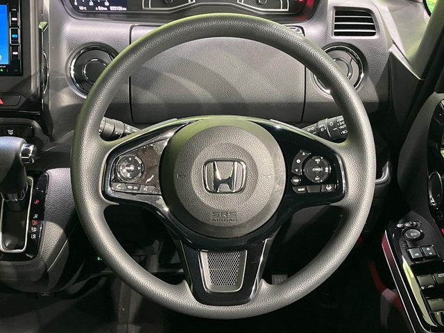 HONDA N BOX CUSTOM 2021 Image 31