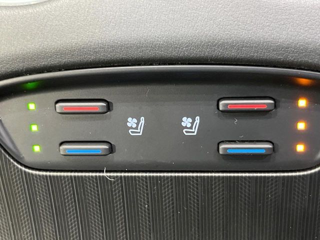 TOYOTA HARRIER 2WD 2020 Image 31