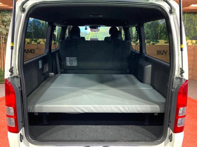 TOYOTA HIACE VAN 2WD 2025 Image 31