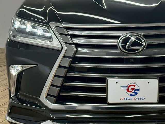 TOYOTA LEXUS LX570 AWD 2017 Image 31