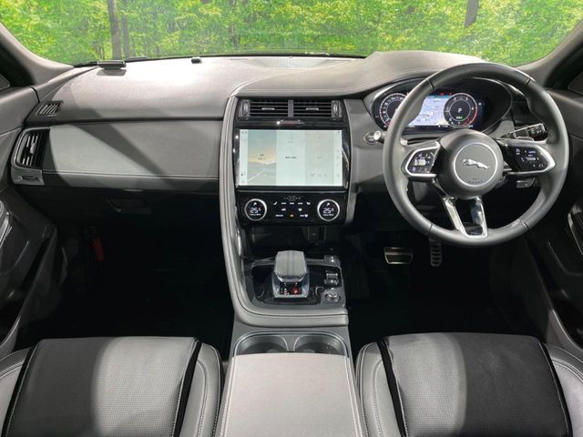 JAGUAR E-PACE 2024 Image 31