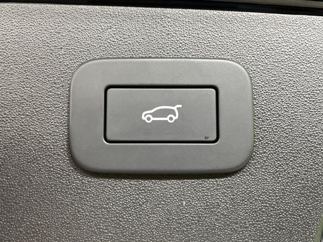 JAGUAR E-PACE 2024 Image 31