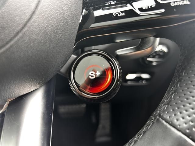 MERCEDES BENZ MERCEDES AMG GLCCLAS 2025 Image 31