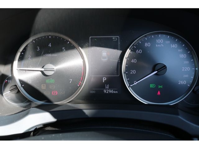 TOYOTA LEXUS IS300H 2022 Image 31