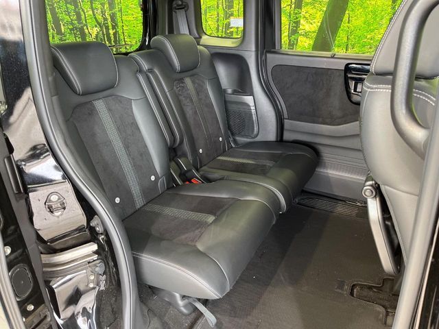 HONDA N BOX CUSTOM 2021 Image 31