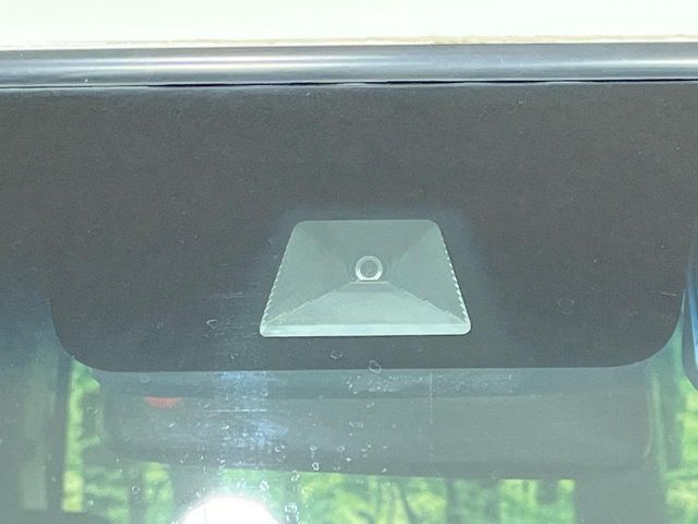 HONDA N BOX 2020 Image 31