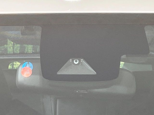 TOYOTA PRIUS 2019 Image 31