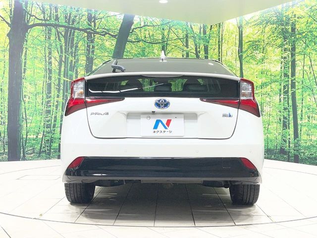 TOYOTA PRIUS 2019 Image 31