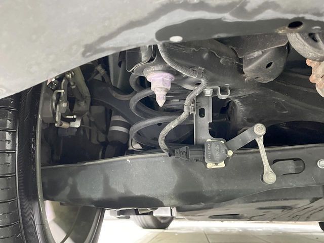 TOYOTA PRIUS 2019 Image 31