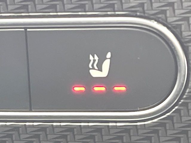 MERCEDES BENZ GLB 2022 Image 31