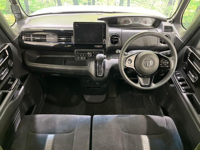 HONDA N BOX CUSTOM 2021 Image 31