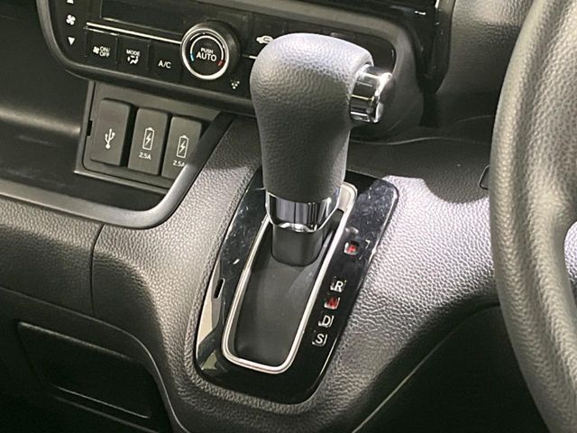 HONDA N BOX CUSTOM 2021 Image 31