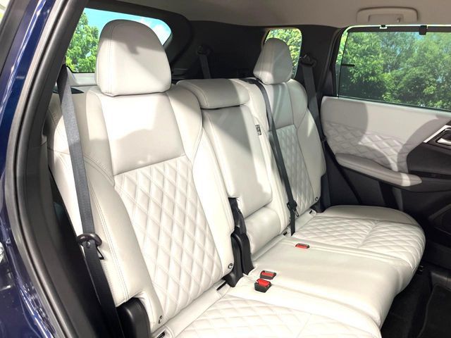 MITSUBISHI OUTLANDER PHEV 2022 Image 31