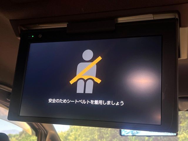 TOYOTA VOXY HYBRID 2021 Image 31