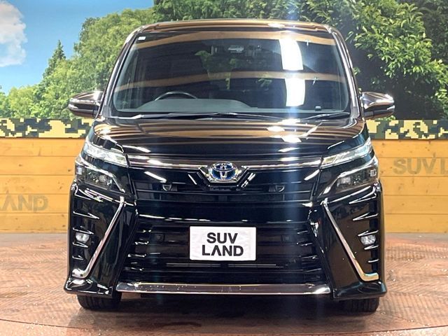 TOYOTA VOXY HYBRID 2021 Image 31