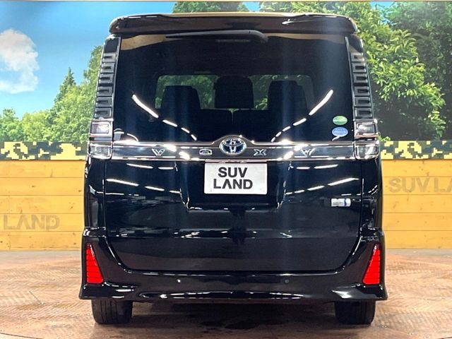 TOYOTA VOXY HYBRID 2021 Image 31