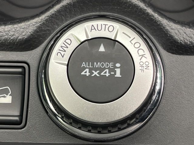 NISSAN X-TRAIL 4WD 2016 Image 31