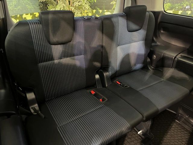 TOYOTA NOAH 4WD 2015 Image 31