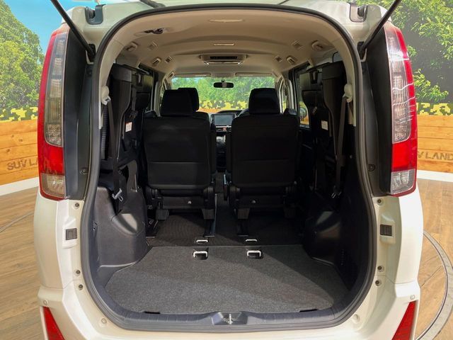 TOYOTA NOAH 4WD 2015 Image 31