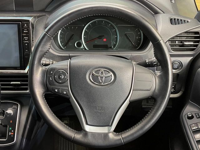 TOYOTA NOAH 4WD 2015 Image 31