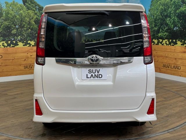 TOYOTA NOAH 4WD 2015 Image 31