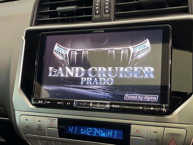 TOYOTA LANDCRUISER PRADO 2018 Image 31