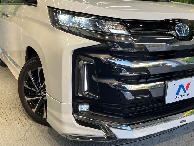 TOYOTA NOAH HYBRID 2023 Image 31