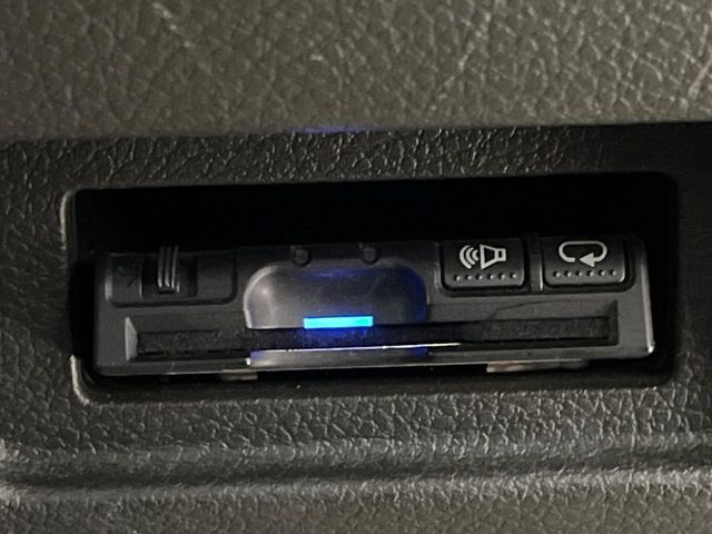 NISSAN CUBE 2011 Image 31