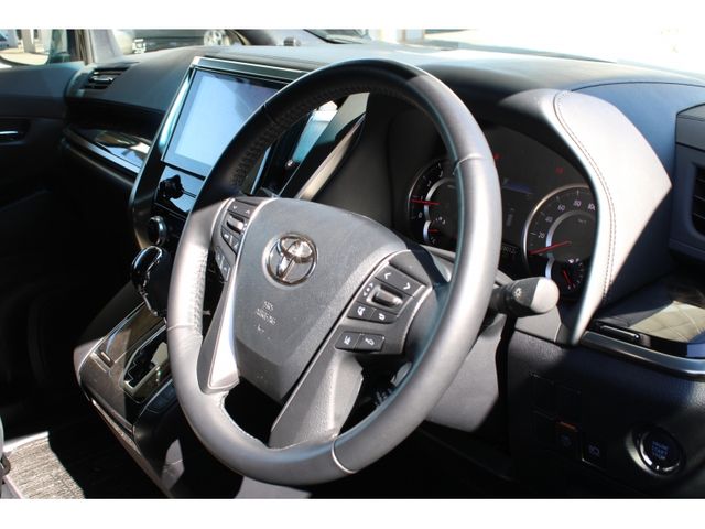 TOYOTA ALPHARD 2023 Image 31