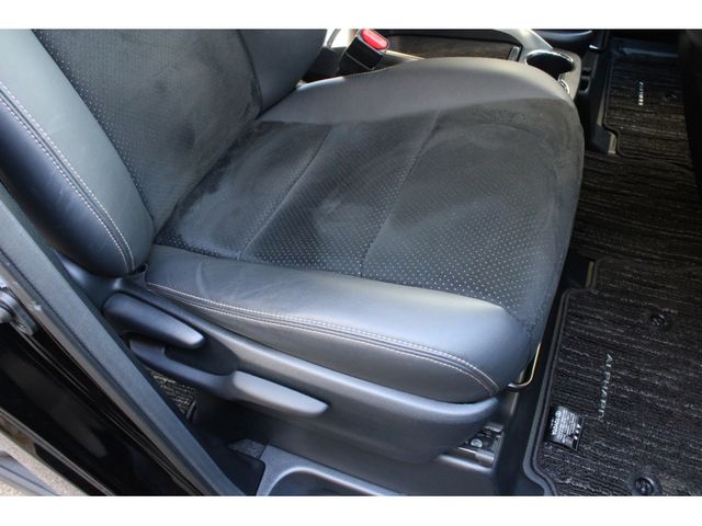 TOYOTA ALPHARD 2023 Image 31