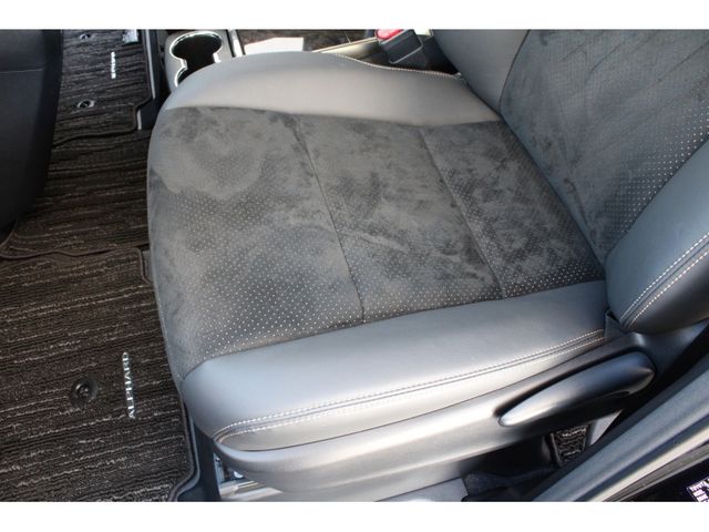 TOYOTA ALPHARD 2023 Image 31