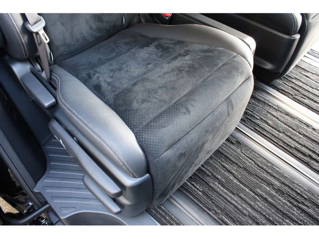 TOYOTA ALPHARD 2023 Image 31