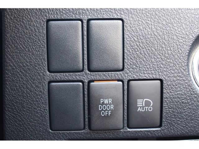 TOYOTA ALPHARD 2023 Image 31