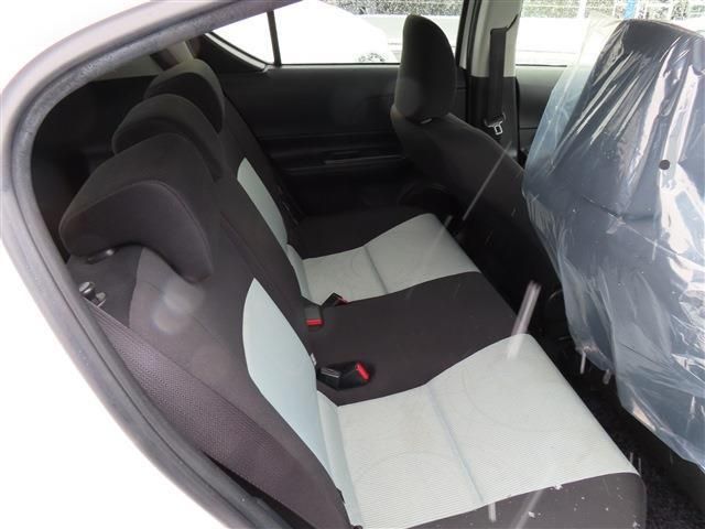 TOYOTA AQUA 2014 Image 31