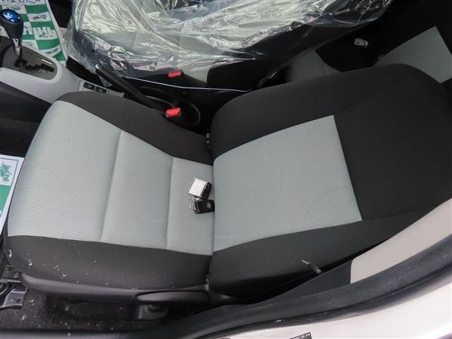 TOYOTA AQUA 2014 Image 31