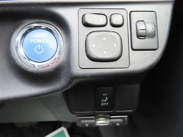 TOYOTA AQUA 2014 Image 31