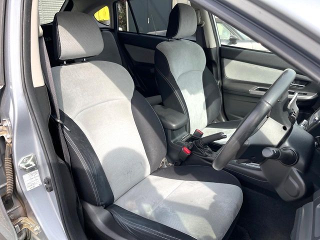 SUBARU XV HYBRID 2014 Image 31