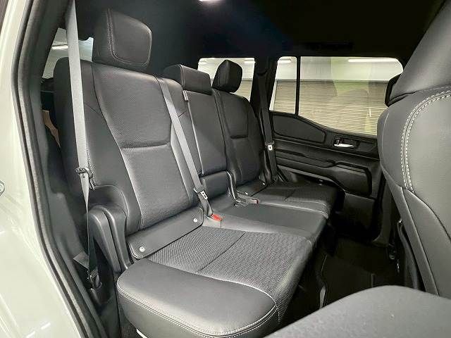 TOYOTA LANDCRUISER 250 2024 Image 31