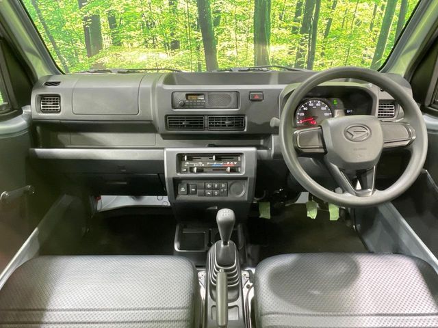 DAIHATSU HIJET TRUCK 4WD 2024 Image 31