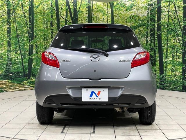 MAZDA DEMIO 2013 Image 31