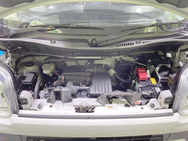 SUZUKI SPACIA 4WD 2018 Image 31