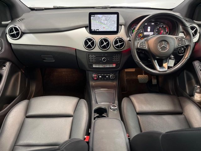 MERCEDES BENZ B CLAS 2018 Image 31